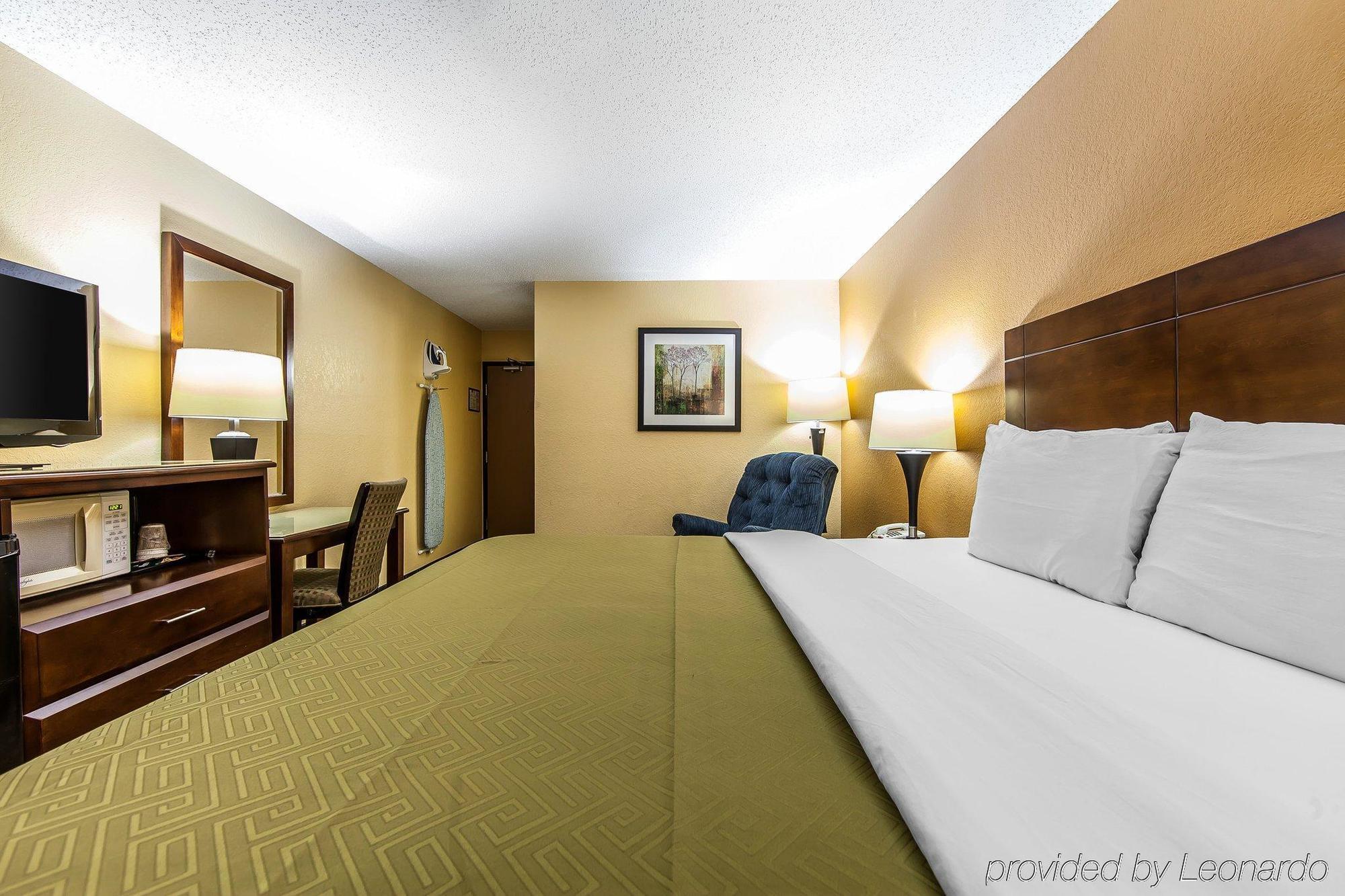 Americas Best Value Inn Cartersville Hotel 2*